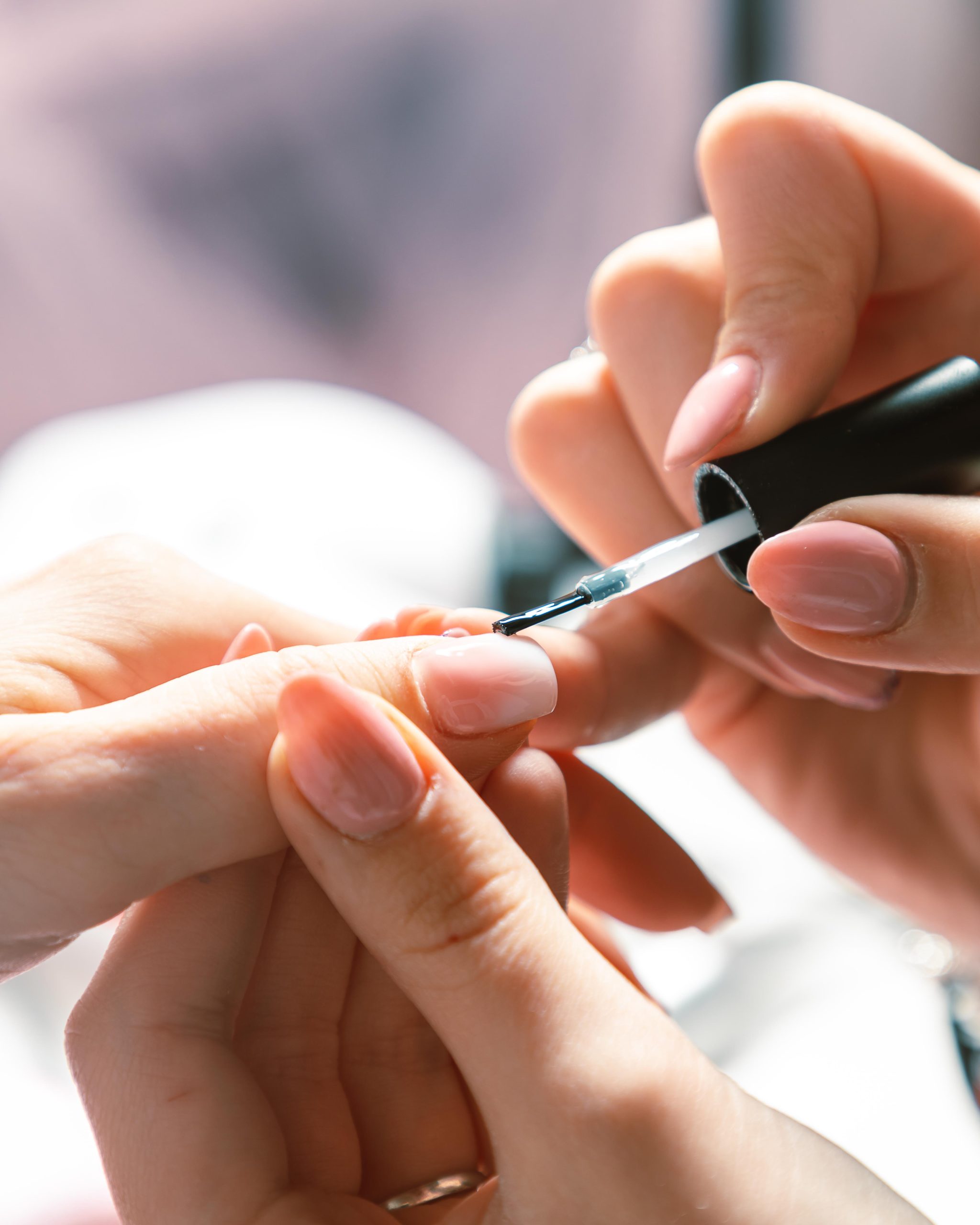 Maniküre und Nagelpflege im Beautyparadies in Berlin Steglitz Friedenau